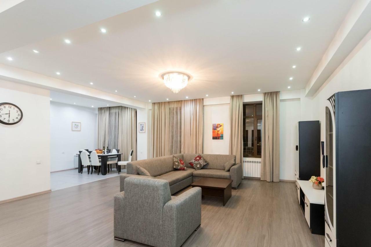 Tbilisi Sweet Home Apartment Eksteriør billede